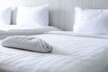 POŚCIEL HOTELOWA BIAŁA 200x220 ADAMASZEK + 2x 70x80cm 150g 50% baw. 50%poliester (8)