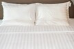 POŚCIEL HOTELOWA BIAŁA 200x220 ADAMASZEK + 2x 70x80cm 150g 50% baw. 50%poliester (5)